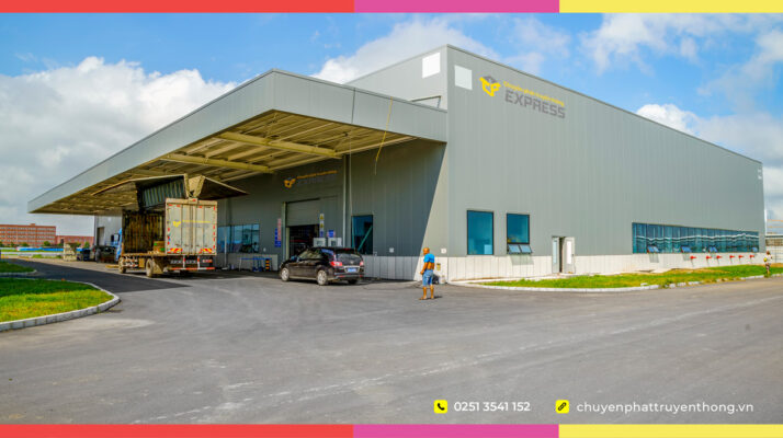 Doanh nghiệp bán lẻ nên sử dụng dịch vụ giao hàng Logistics